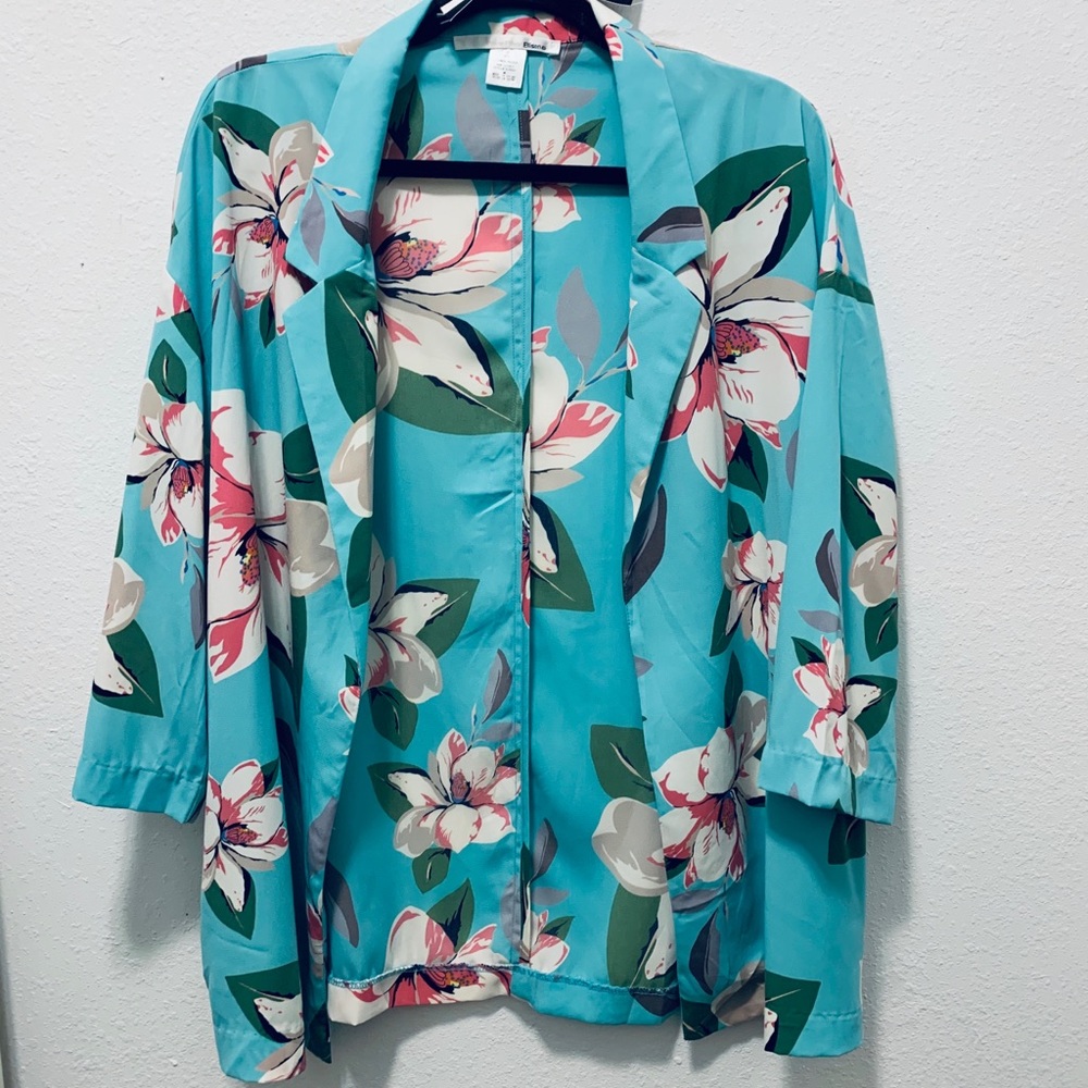 Ellison Mint Floral Blazer Open Front 3/4 Sleeves